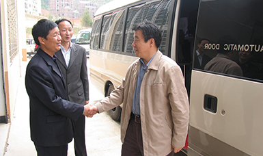 福建省委書記盧展工視察虹潤集團(tuán)